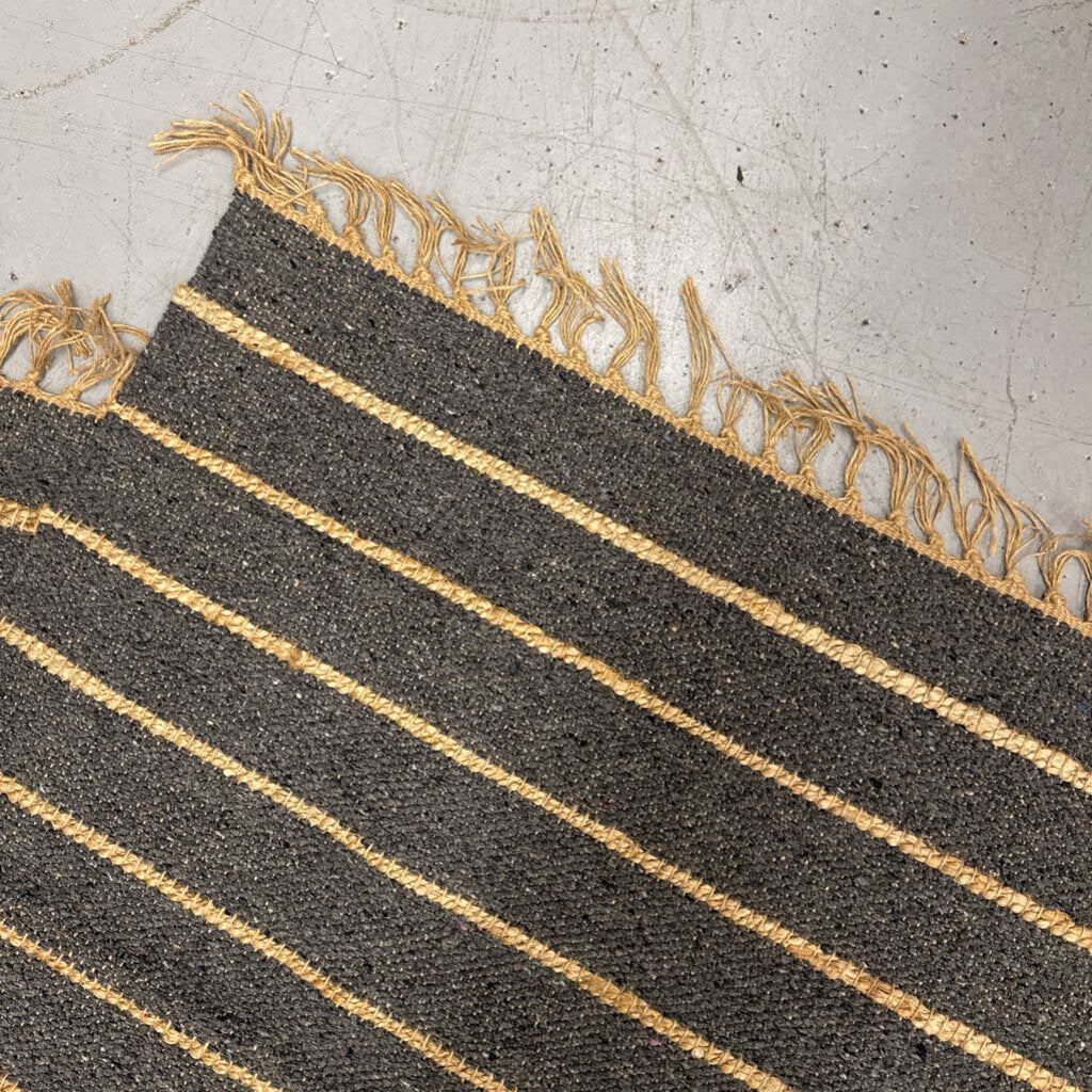 Dark Grey Rug 4273