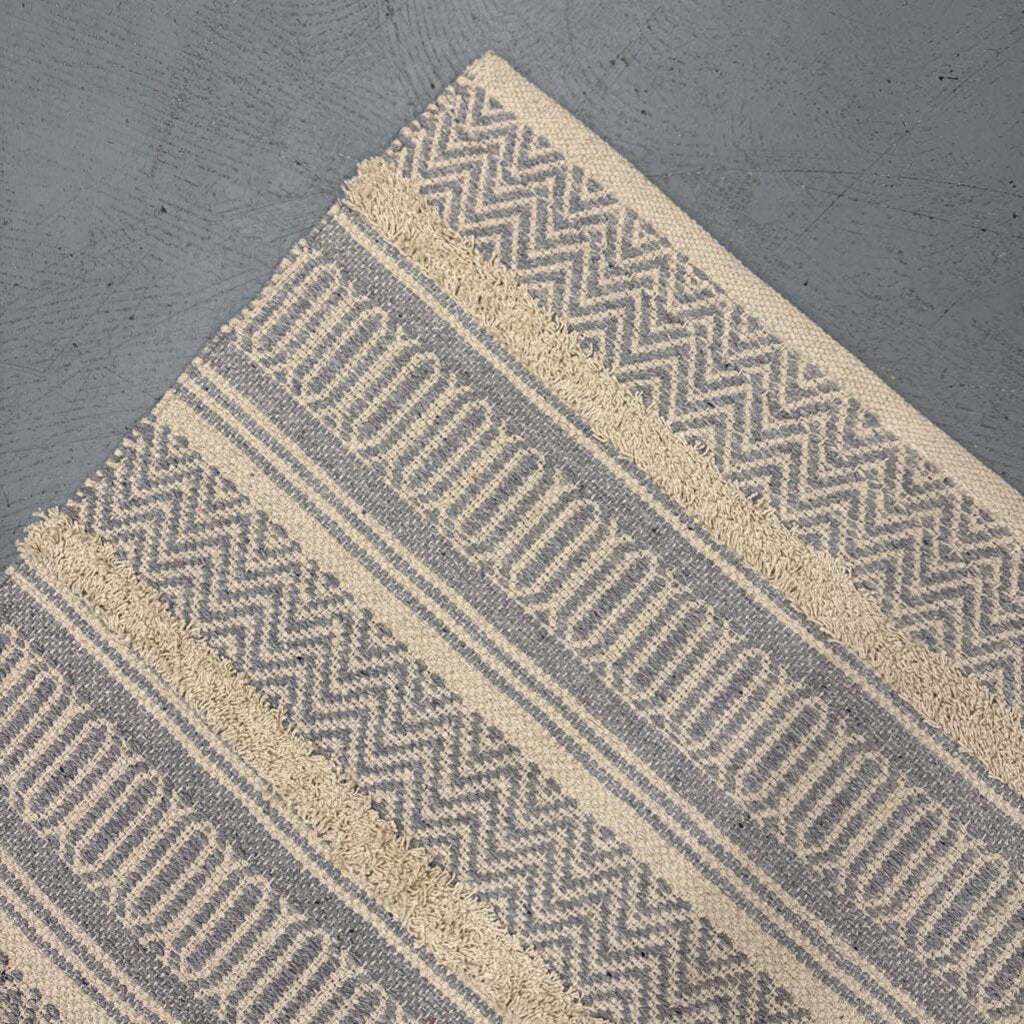 Light Grey & Beige Carpet 3090