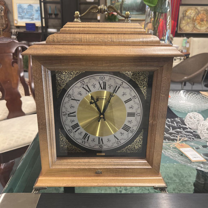 Vintage Bulova Mantle Clock