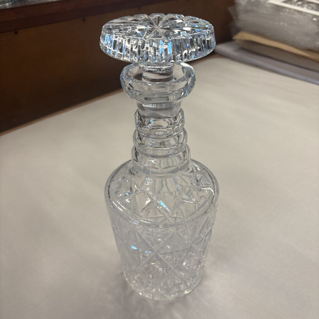 Wedgwood Lead Crystal Decanter w Round Lid