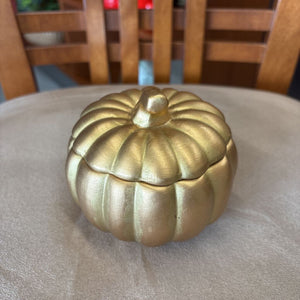 Gold Pumpkin w Candle