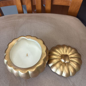 Gold Pumpkin w Candle