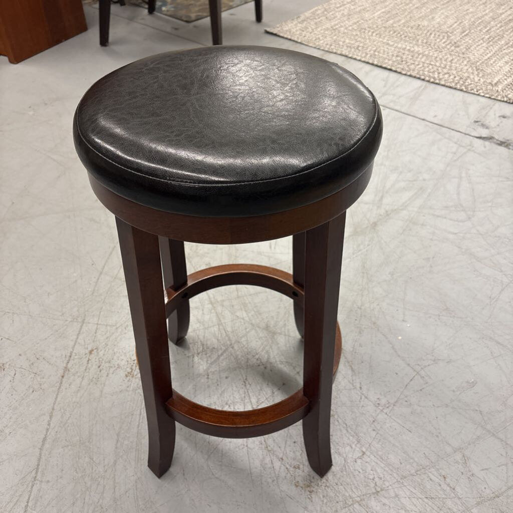 Mahogany Bar Stool w Black Leather Seat
