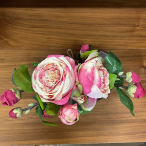 Decorative Rose Flower Arrangement in Oval Glass Vase