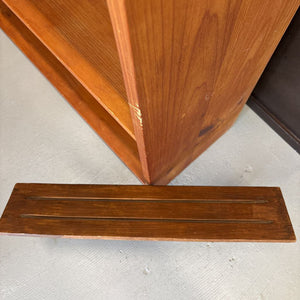 Wooden Wall Shelf w Wire Brackets