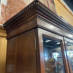 Kaufman Mahogany 2 PC Dining Hutch