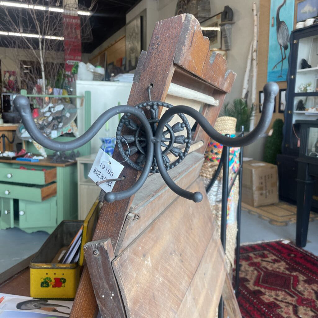 19193 Cast iron Decorative Double Hook
