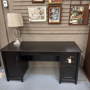 Black Desk w Keyboard Tray & 2 Drawers