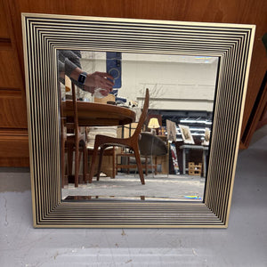 Mirror w Gold Ribbed Frame
