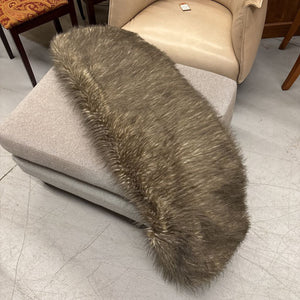 Long Brown Strands Faux Fur Throw