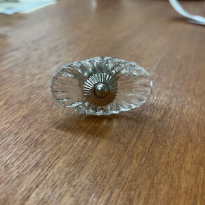 Vintage Look Scalloped Shell Knob w Silver Center