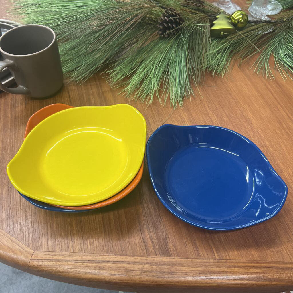Set Of 4- Enameled Cast Iron Bowls- Multi- Coloured