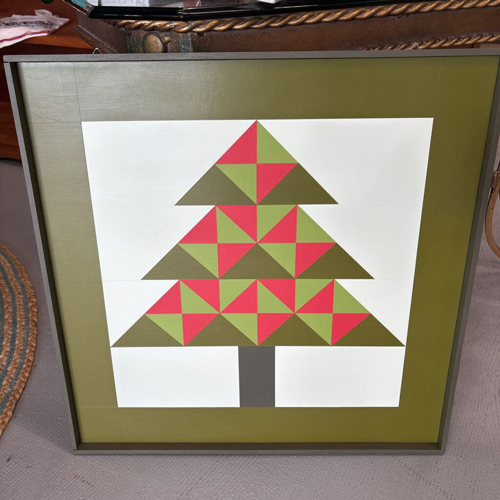 Scrappy Christmas Tree Quilt by Philippa Thompson