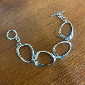 Retro Pebble Silver T-Bar Bracelet