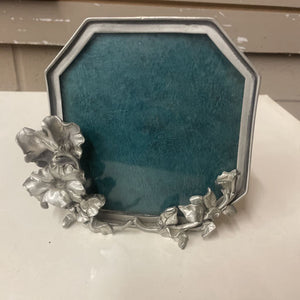 Hexagon Floral Pewter frame