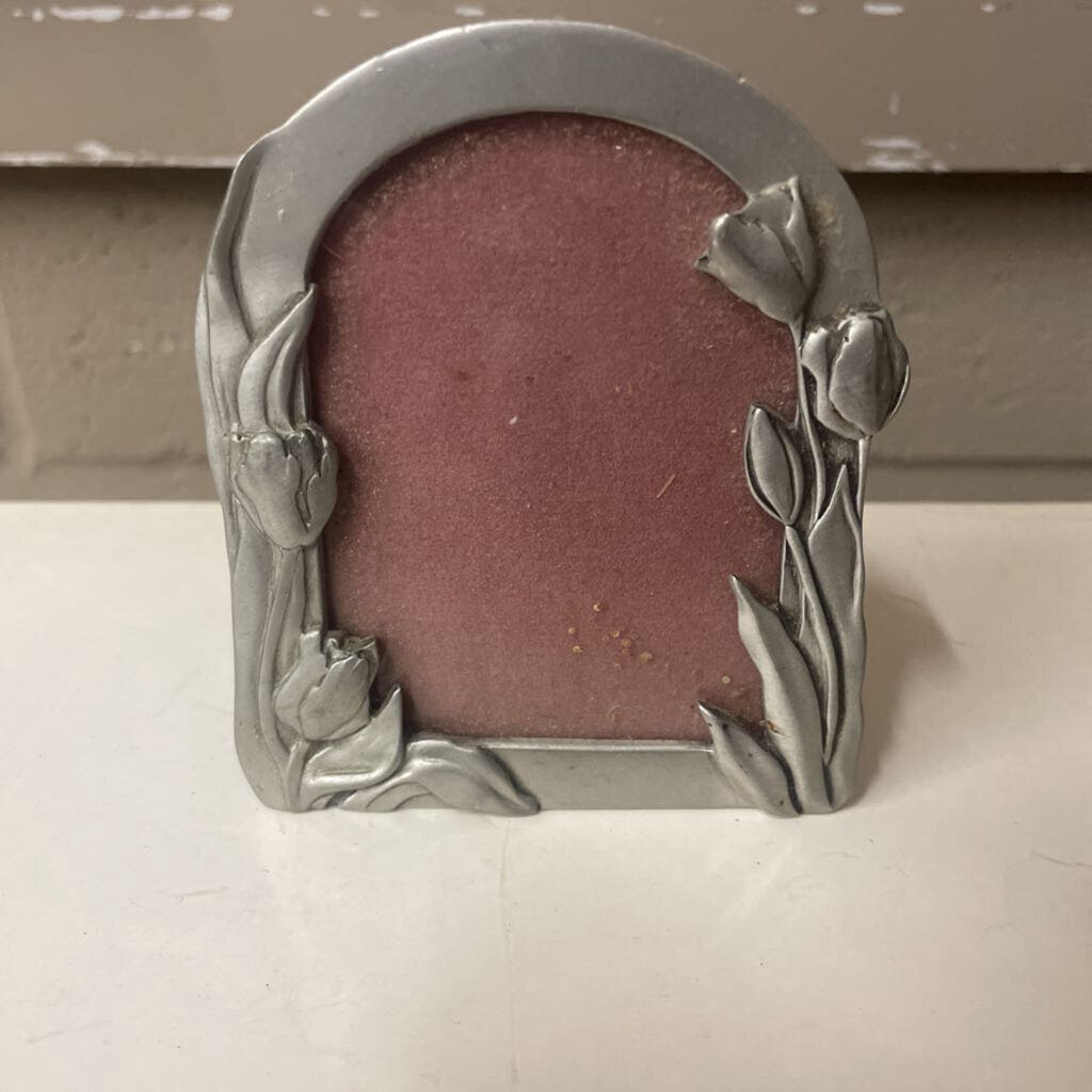 Small Tulip Pewter Frame