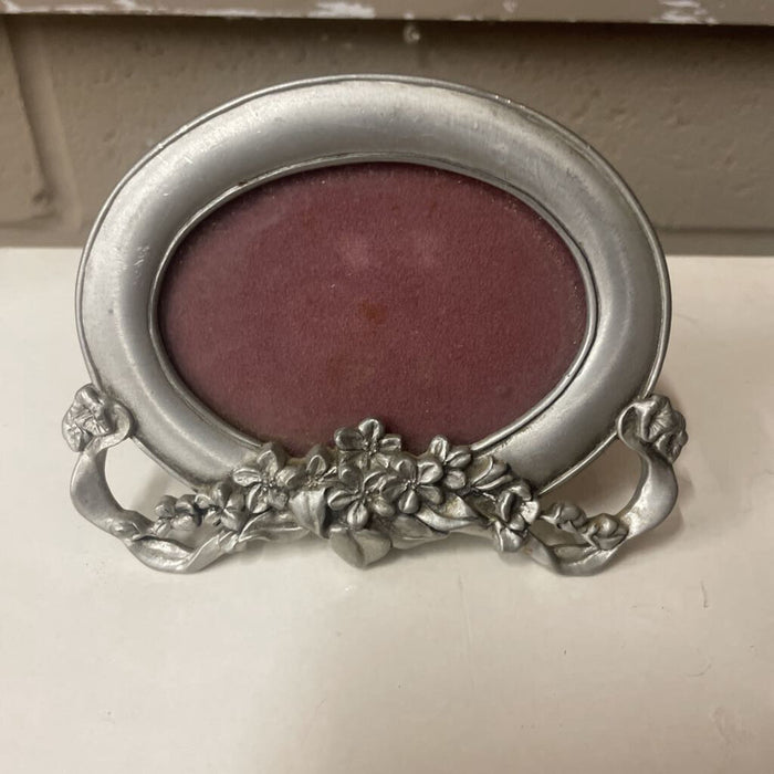 Small Oval Cherry Blossom Pewter Frame
