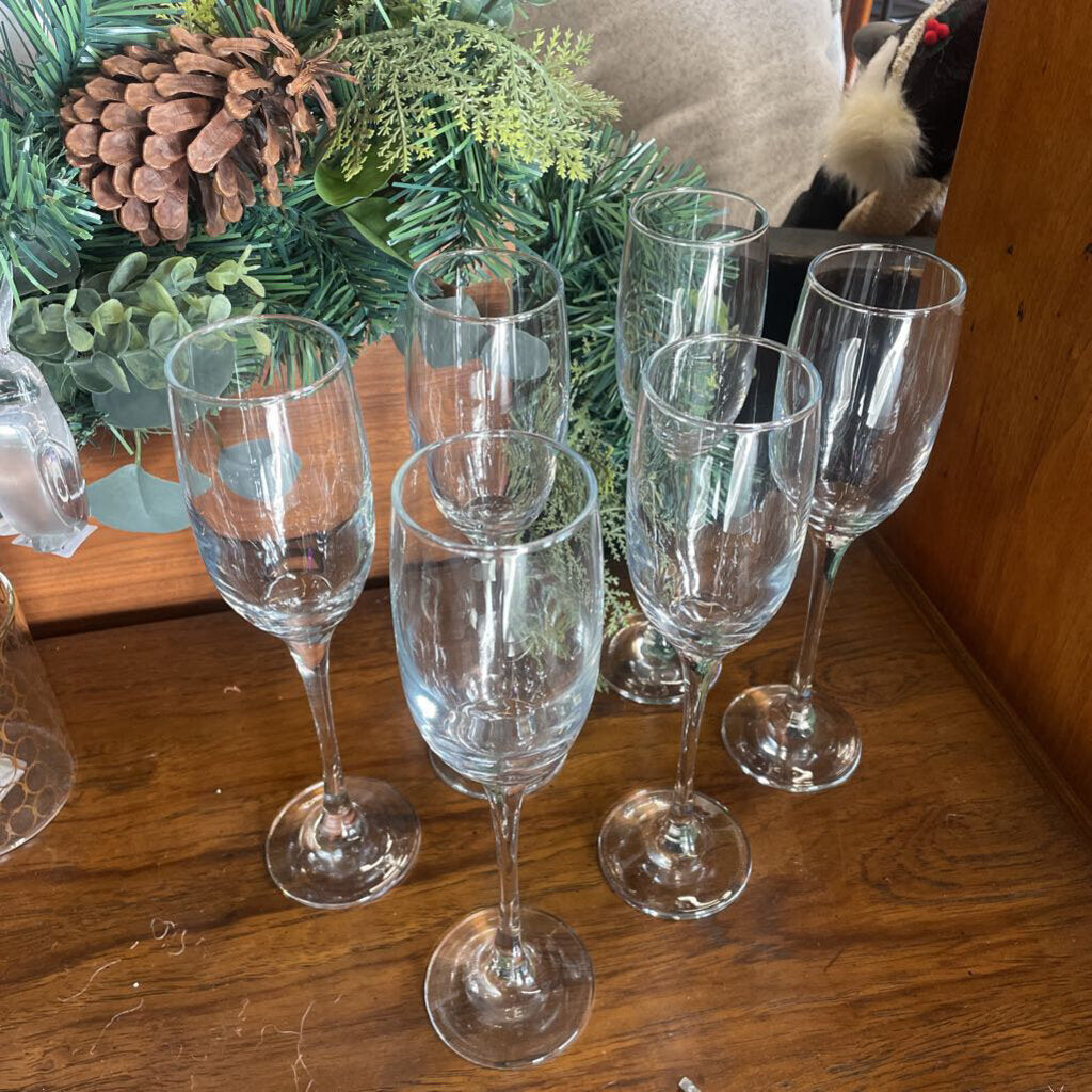 Set of 6 Champagne Glasses