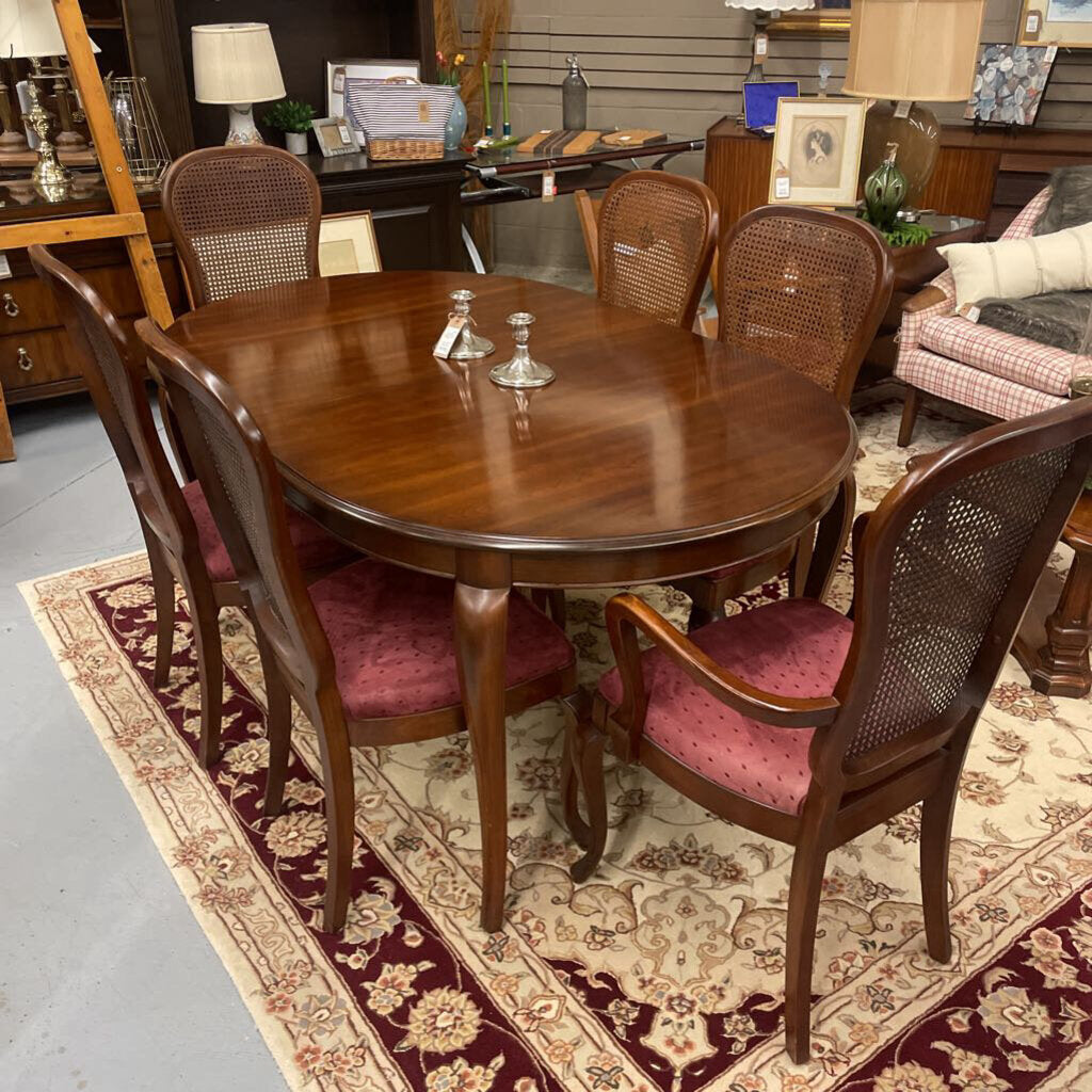 GIBBARD Mahogany Dining Table w Queen Anne Legs, 6 Cane Chairs, 2 x 16" Leaves