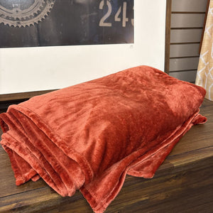 Queen Size Rust Plush Throw