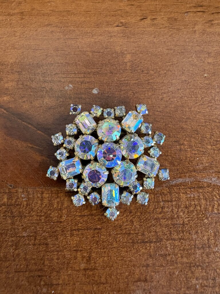 Vinatge Aurora Borealis Cluster Rhinestone Brooch