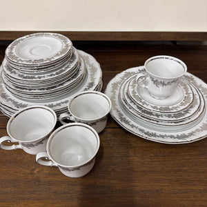 5pc. Place Setting for 4 (20pieces) - Belkraft Bouquet Fine China