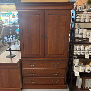 Paliser Maple Stain Armoire