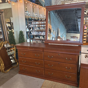 Paliser Maple Stain Chest of Drawers & Mirror