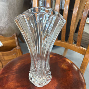 Mikasa Flores Crystal Vase