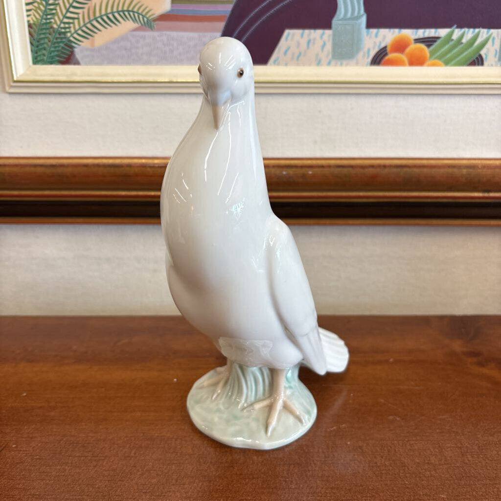Lladro NAO Porcelain "Tall Dove" Figurine