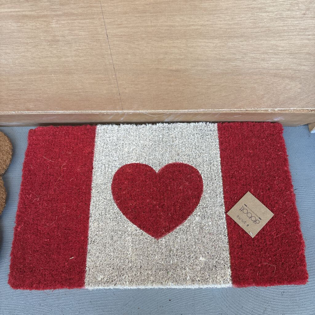 Canadian Flag w Heart Doormat - GE-7596