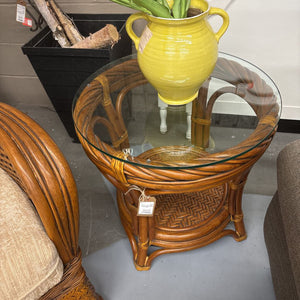 Rattan Side Table w Glass Top