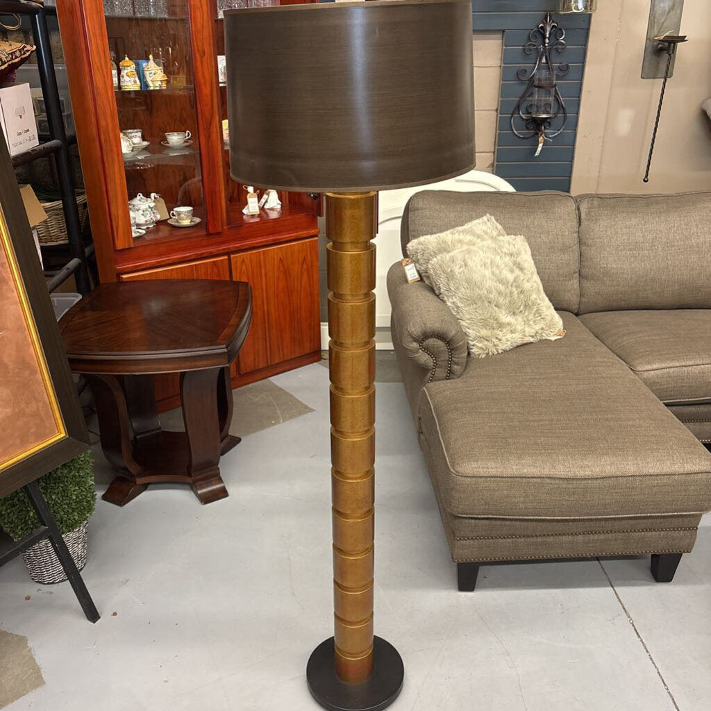 Floor Lamp w Wood Base & Brown Drum Shade