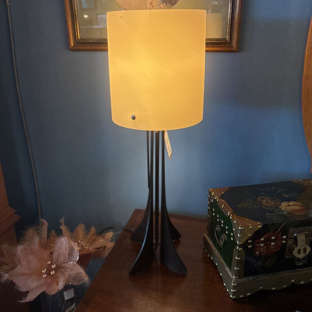 Hubbardton Forge Table Lamp w Metal Base & Beige Glass Shade