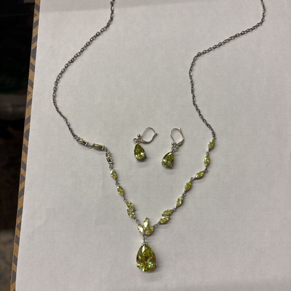Faux Peridot Necklace with Earrings