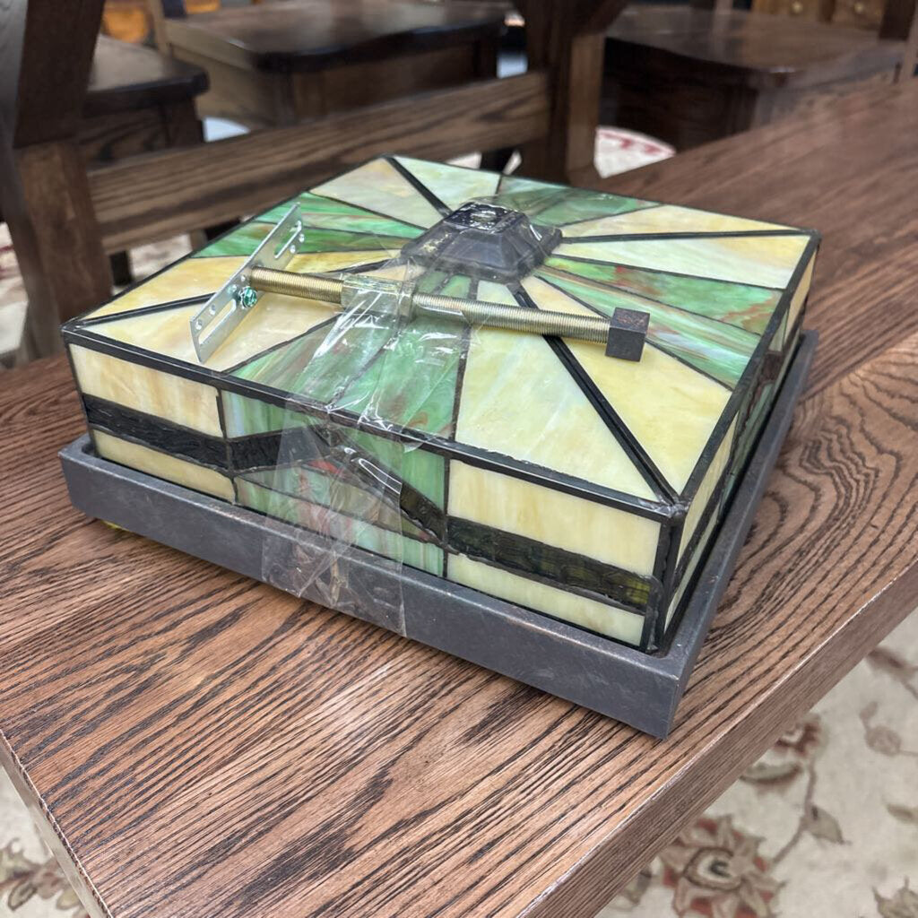 Tiffany Style Stain Glass Flush Ceiling Mount Light