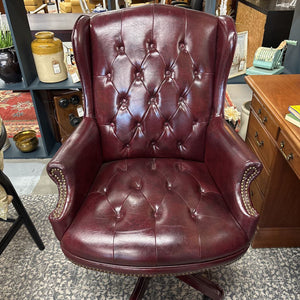 Burgundy Vegan Leather Tufted Executive Office Chair