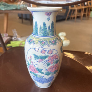 Vintage Oriental Asian Pastel Porcelain Vase