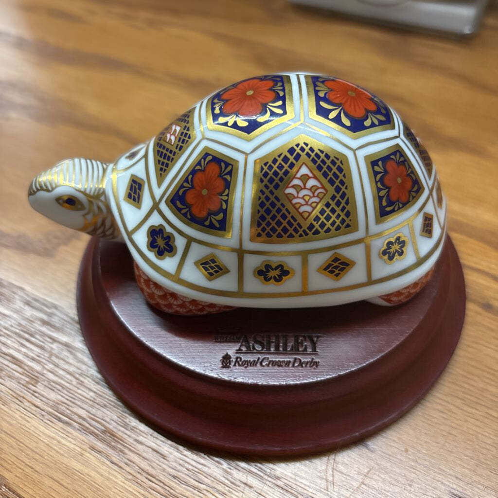 Imari Turtle Paperweight Bone China Ashley Royal Crown Derby