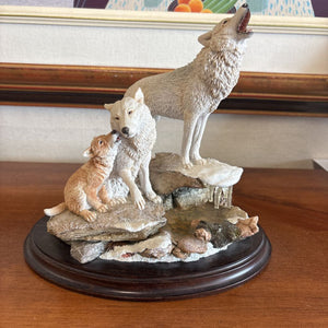 Lowery's Made in London Wolfpack Figurine Set of Wooden Base