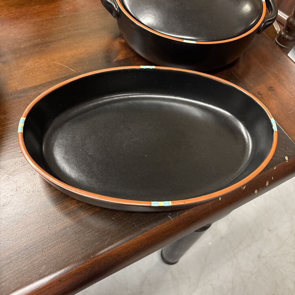 Mesa Oval Serving Dish