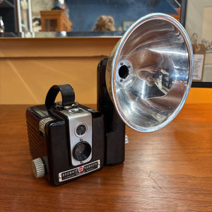 Kodak Brownie Hawkeye Flash Outfit