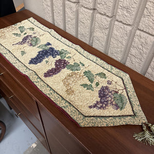 Grapevine Table Runner