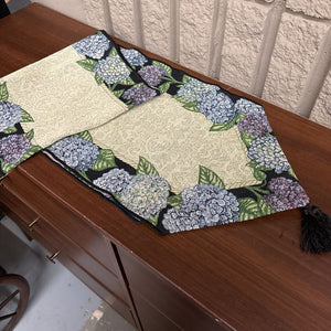 Hydrangea Woven Table Runner