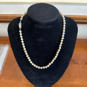 Genuine Pearl Necklace (Same Size)