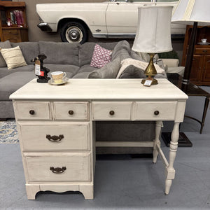 White Desk w Drawers