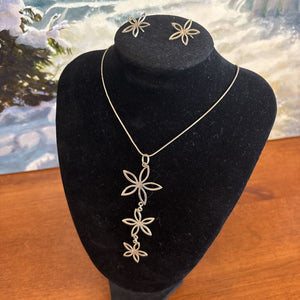 Sterling Silver Triple Flower Pendant Necklace and Matching Earring Set