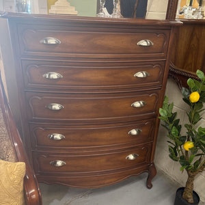 Mahogany Dresser w 5 Drawers