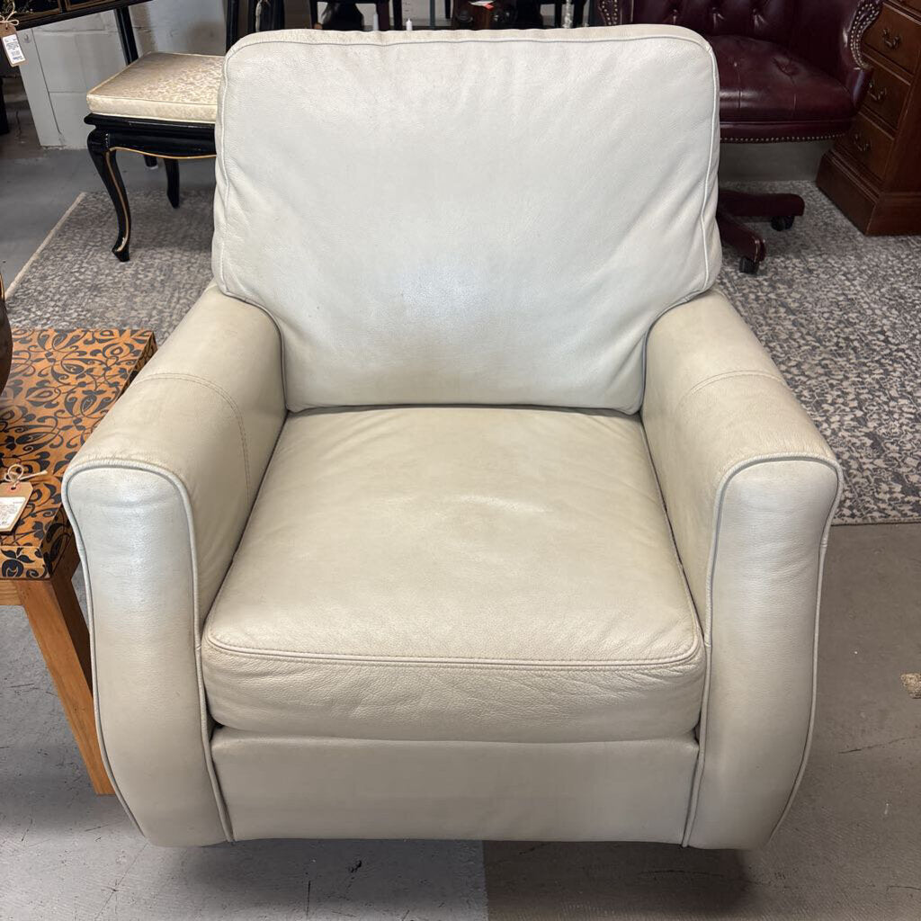 Leon's Light Grey Leather Arm Chair