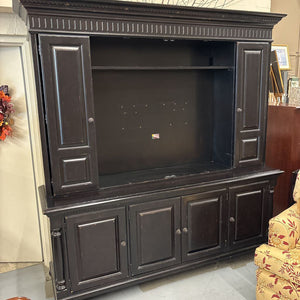 Lexington Furniture Large Black Entertainment Unit w 4 Doors